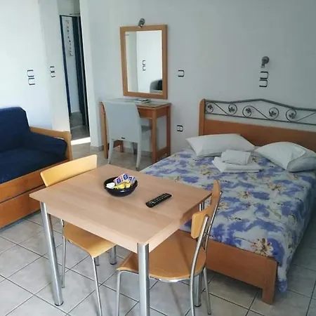 Aristeides - Moscha Апартаменты